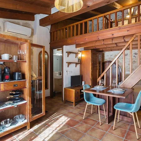 Estudio Pueblo Apartman *